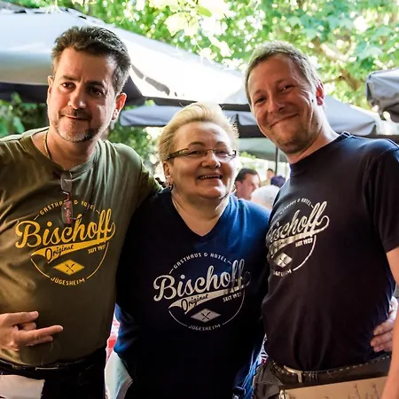 & Bischoff *